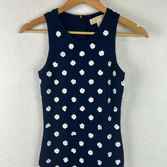 MICHAEL Michael Kors Dresses & Skirts - Perfect Michael Kors midi knit sleeveless beaded flower dress XS